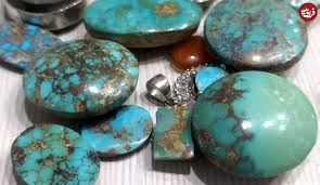 تصویر 1 از سنگ فیروزه اصل برای طراحی جواهرات مدرن و کلاسیک